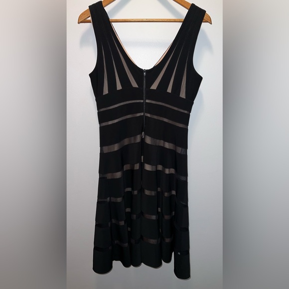 Joseph Ribkoff dress size 6 - Picture 4 of 7